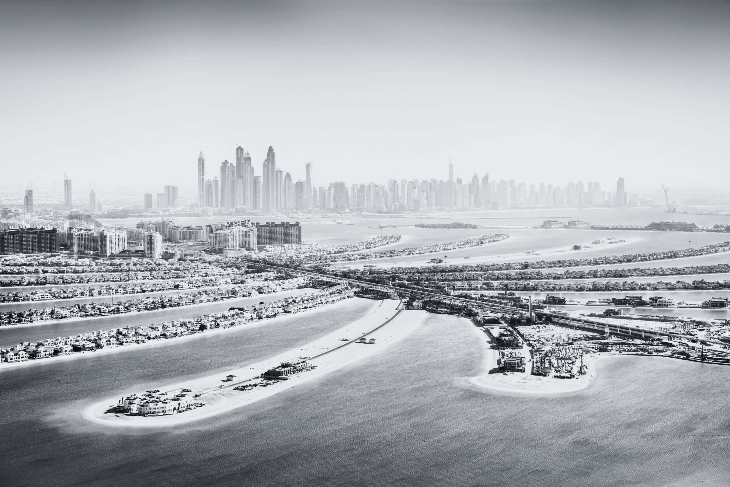 Benefits of choosing the UAE to work as a freelancer